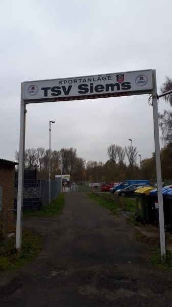 Sportanlage Krummer Weg B-Platz - Lübeck-Herrenwyk
