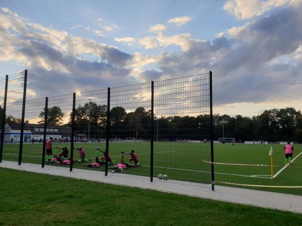 Sportanlage Thurner Kamp - Köln-Dellbrück