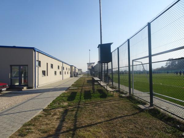 Stadiumi me bari sintetik Ferizaj - Ferizaj