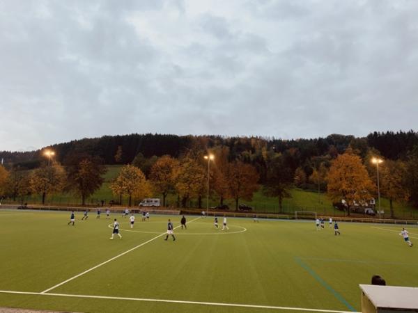 Erich-Tix-Sportanlage - Lindlar-Kapellensüng