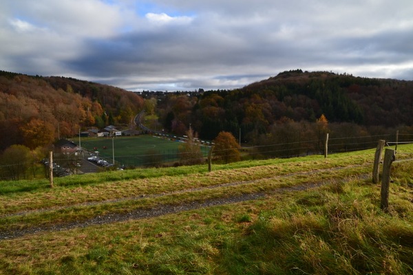 Blick vom Feldweg nach Hau