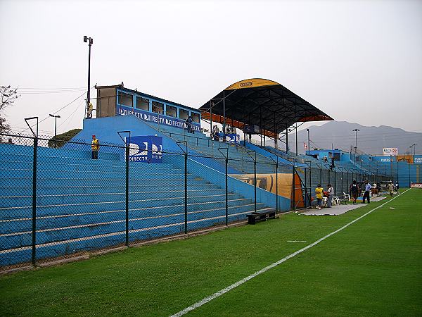 Estadio Alberto Gallardo - Lima