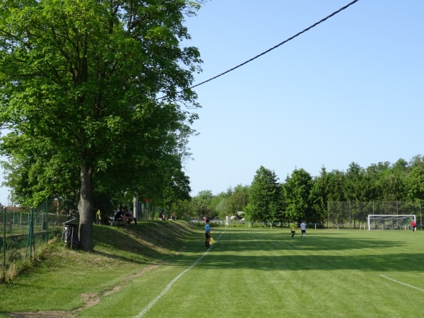 Stadion SK Viktorie Kleneč - Kleneč