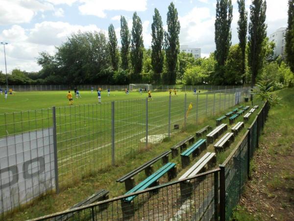 Sportplatz Kienhorststraße - Berlin-Reinickendorf