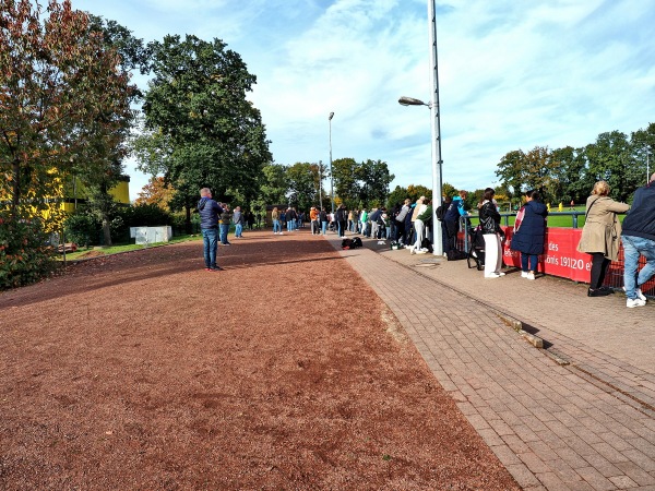 Stadion der Jahn-Sportanlage - Tönisvorst-St. Tönis
