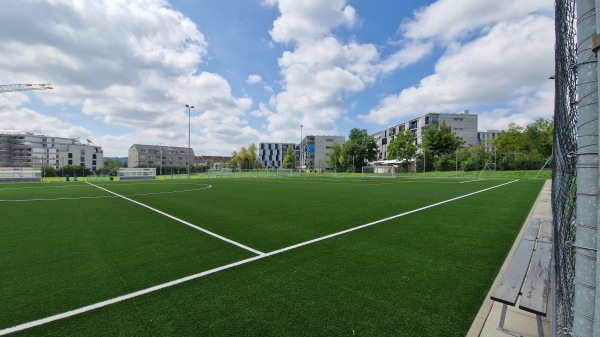 Sportanlage Eichrain Platz 3 - Zürich