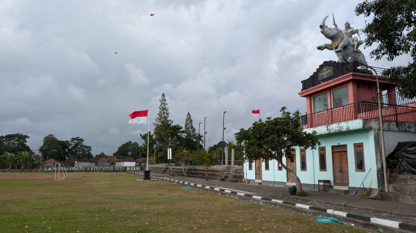 Lapangan Pratu Ketut Ridis - Buduk, Bali