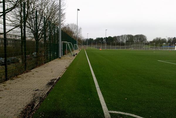 Großsportanlage Rensefelder Weg Kunstrasen B - Stockelsdorf