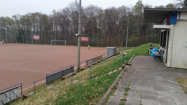 Sportplatz Breslauer Straße - Waldbröl-Hermesdorf