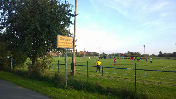 Sportplatz Klosterdorf - Oberbarnim-Klosterdorf