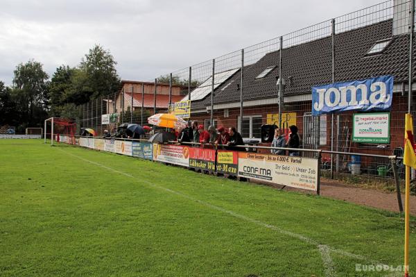 Bezirkssportanlage Schönböcken - Lübeck-Schönböcken