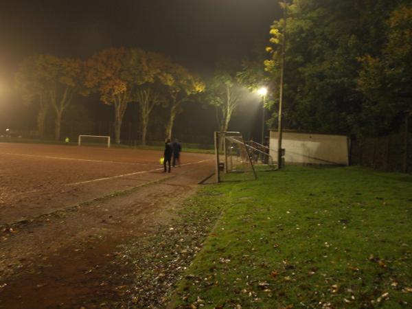 Sportanlage Am Lewacker Platz 2 - Bochum-Linden