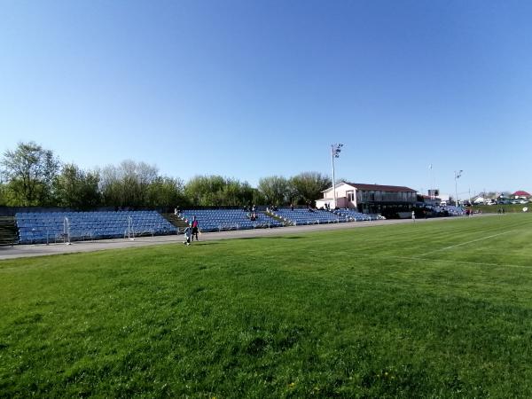 Tsentralnyi Stadion imeni Mykhaila Brukvenka - Makariv