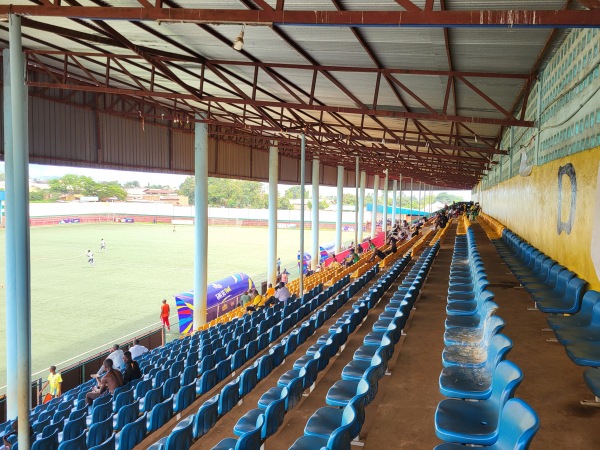Stade Urunani - Buganda