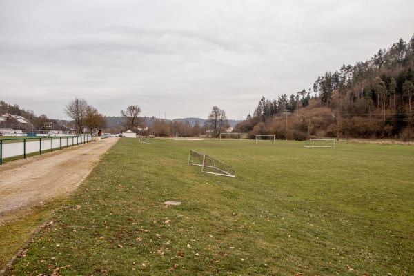 Sportgelände an der Lauterach Platz 2 - Schmidmühlen