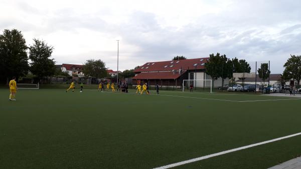 Sportanlage Dorfelder Straße - Karben-Rendel
