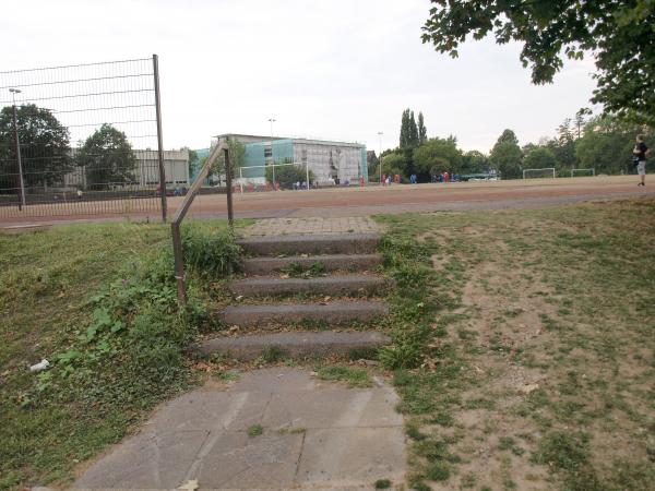 Sportanlage Querenburger Straße - Bochum-Wiemelhausen