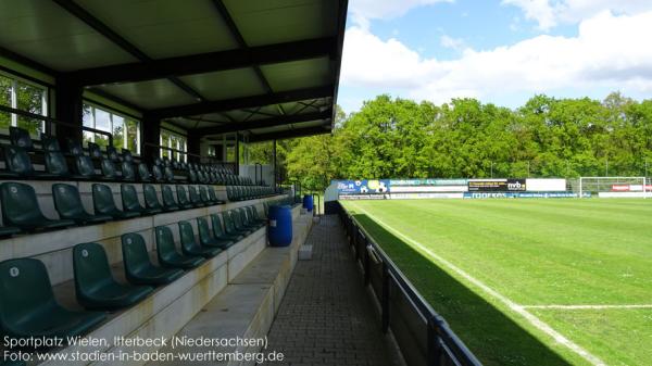 Sportplatz am Heideschlösschen - Itterbeck-Wielen