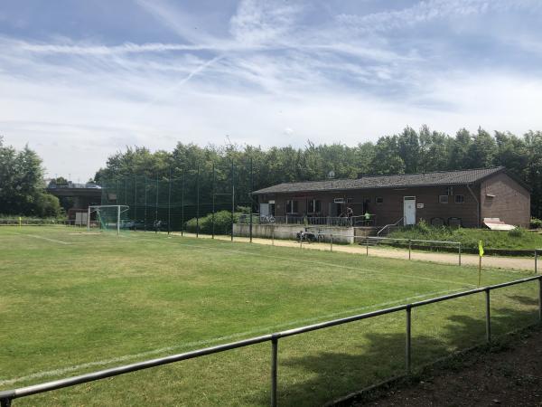 Sportplatz an der Bahn - Übach-Palenberg-Marienberg