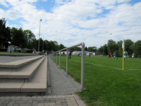 Sportanlage am Wiesenborn - Bad Homburg vor der Höhe-Kirdorf