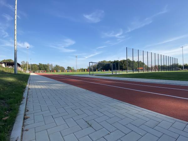 Karl-Kleine-Stadion am Hüsterner Berg - Ense-Höingen