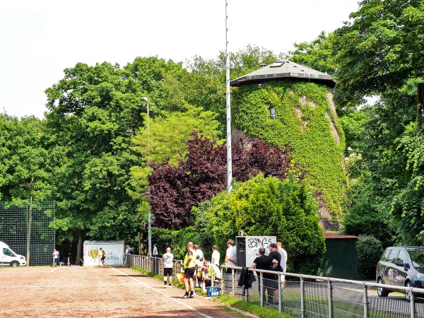 Sportplatz an der Mühle - Neukirchen-Vluyn-Rayen
