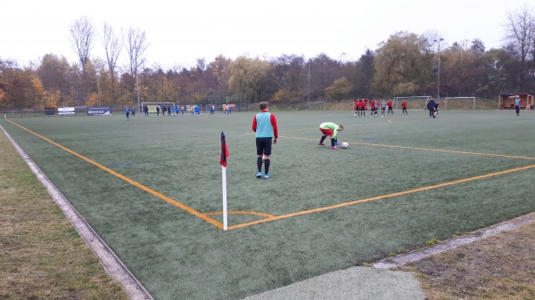 Sportanlage Krummer Weg B-Platz - Lübeck-Herrenwyk