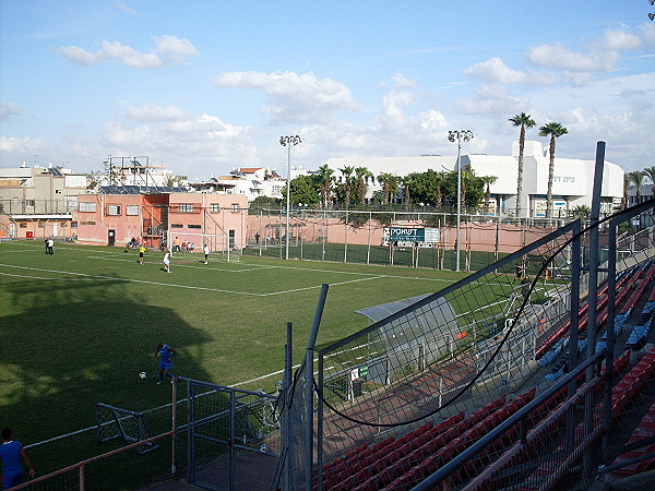 Shkhunat Hatikva Stadium - Tel Aviv