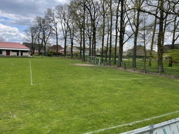 Sportanlage Unter den Eichen - Dörverden-Wahnebergen