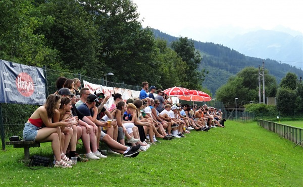 Schloßbadarena - Bruck an der Großglocknerstraße