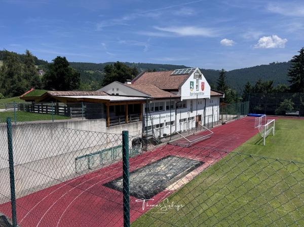 Sportplatz Mölten - Mölten (Meltina)