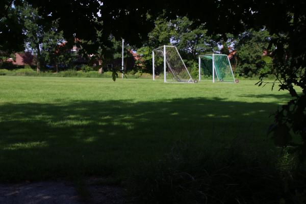 Stadion an der Peldemühle B-Platz - Esens