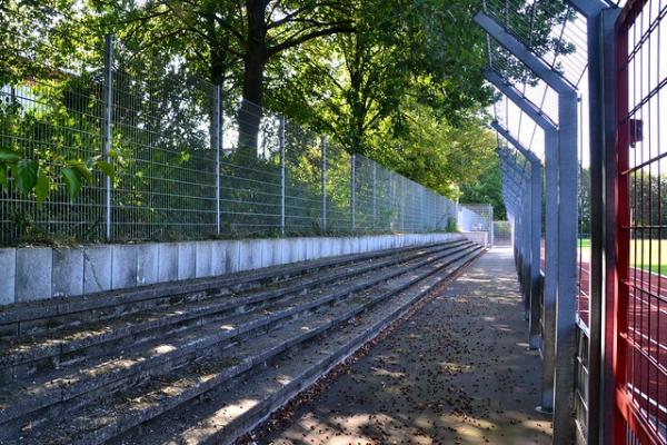 Stadion im Anton-Klein-Sportpark - Hennef/Sieg