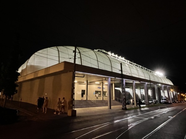 Hidegkuti Nándor Stadion - Budapest