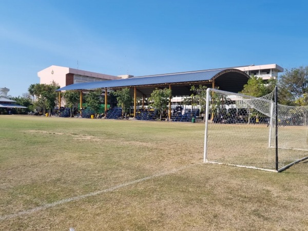 Pittayakhom School Football Field - Nong Ki