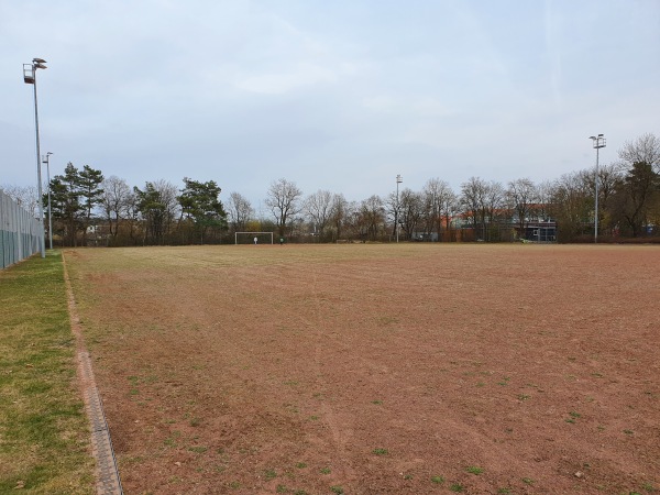 Bezirkssportanlage Am Harthof Platz 4 - München-Am Hart