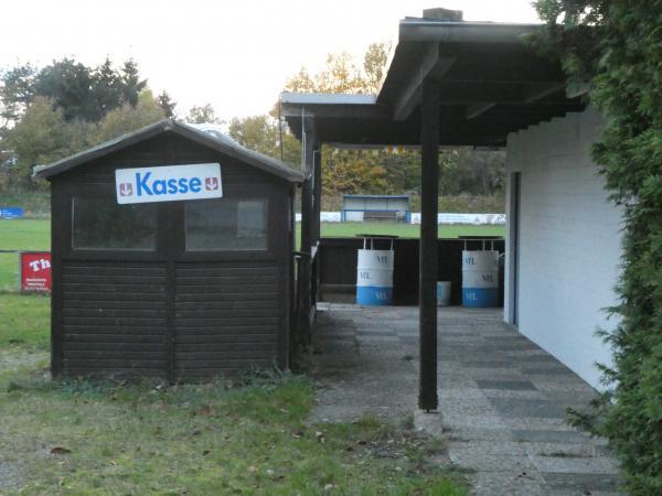 Sportplatz Im Großen Moore - Braunschweig-Bienrode