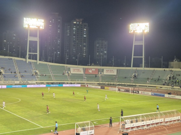 Busan Gudeok Stadium - Busan