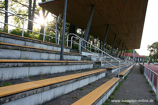 Ernst-Reuter-Sportfeld - Berlin-Zehlendorf