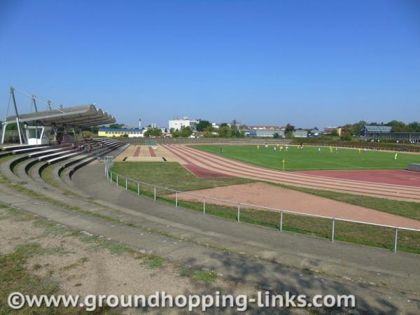 Sportzentrum Pausitzer Delle - Riesa