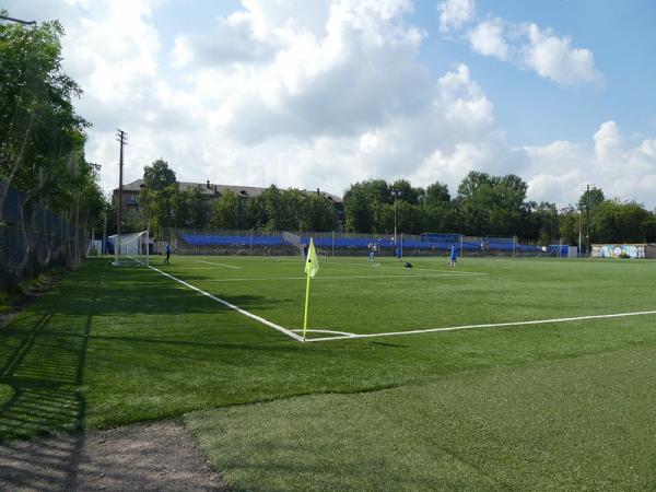 Stadion Shinnik zapasnoe pole - Yaroslavl'