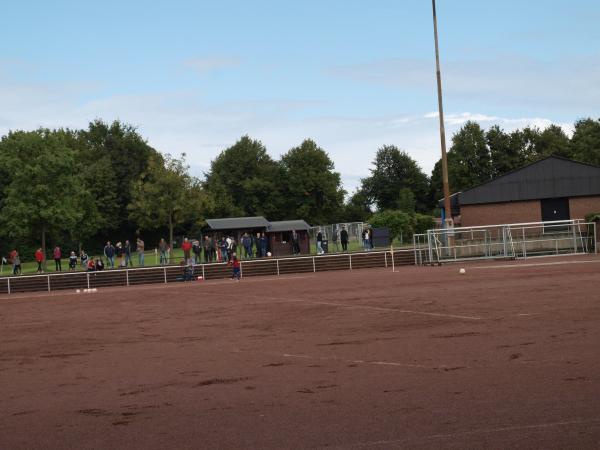 Sportplatz Oberheidstraße - Mülheim/Ruhr-Winkhausen