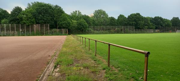 Bezirkssportanlage Schevemoor Platz 4 - Bremen-Osterholz