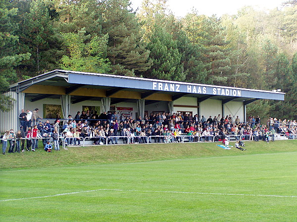 Franz Haas Stadion - Leobendorf