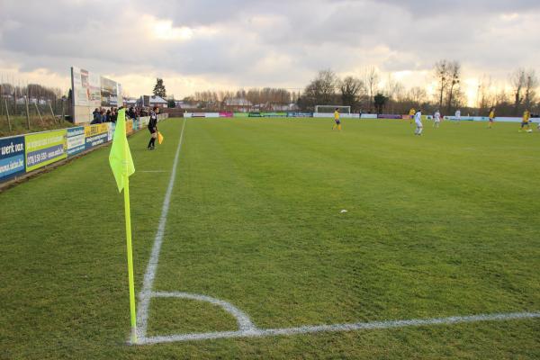 Stadion de Zavel - Wellen