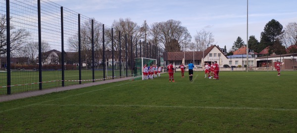 Sportplatz Meisenwinkel B - Hannover-Ricklingen
