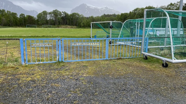 Jomsvoll Stadion - Hjørungavåg