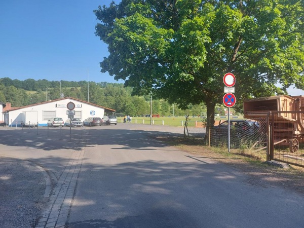 Sportplatz an der Grundschule - Sinntal-Mottgers