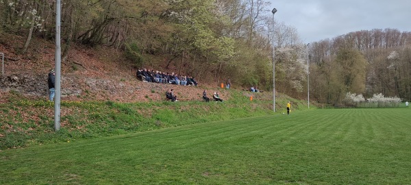 Sportplatz an der Obersburg - Auetal-Rehren