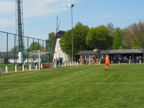 Sportplatz an der Windmühle - Lippetal-Hultrop